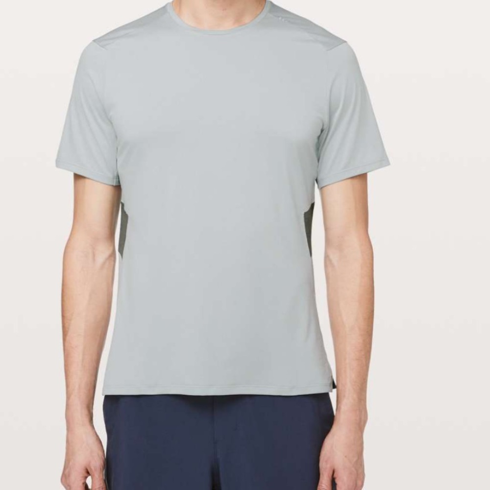 Lululemon Fast & Free Short Sleeve
Sea Salt / Grey Sage
